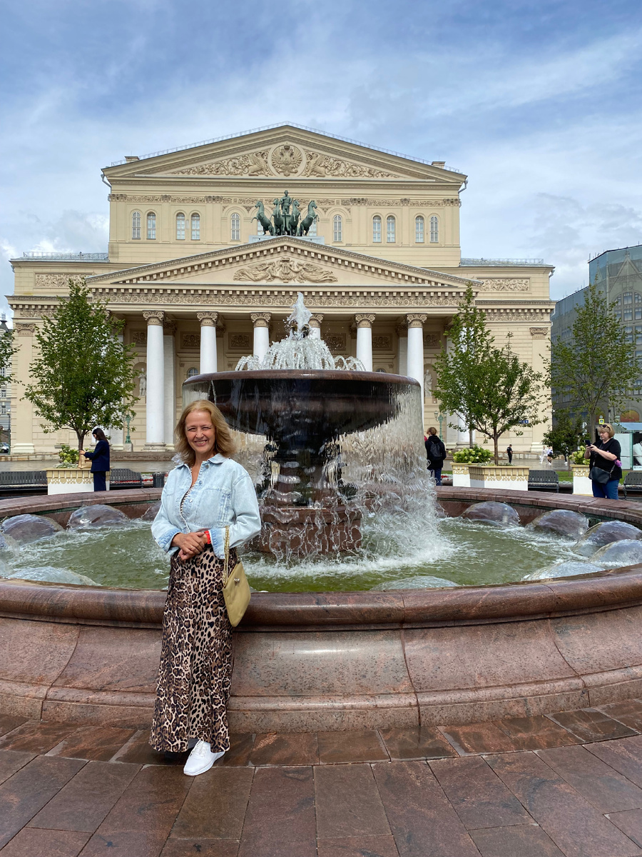 Фонтан у Большого театра