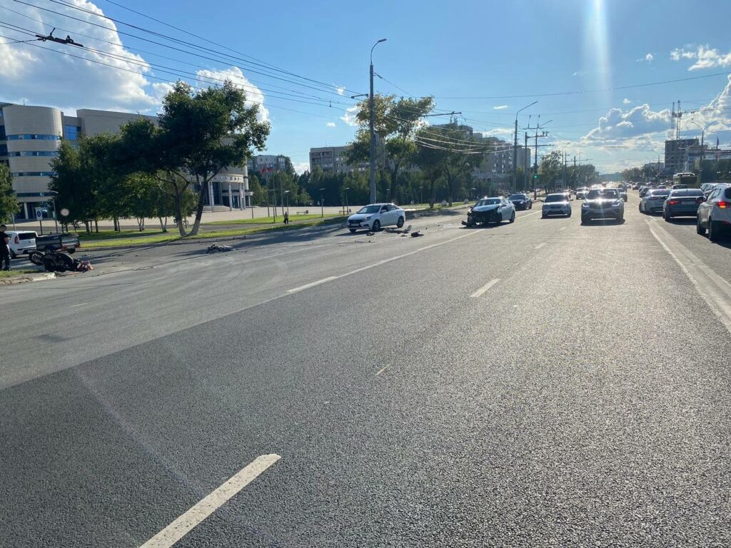    За рулем мотоцикла — девушка. Стали известны подробности ДТП на Гагарина в Оренбурге Андрей Севостьянов