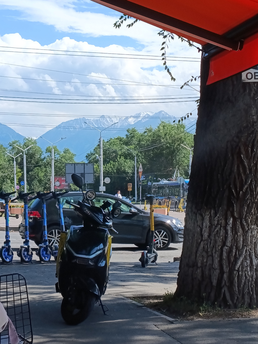 Красивые пейзажи на заднем плане