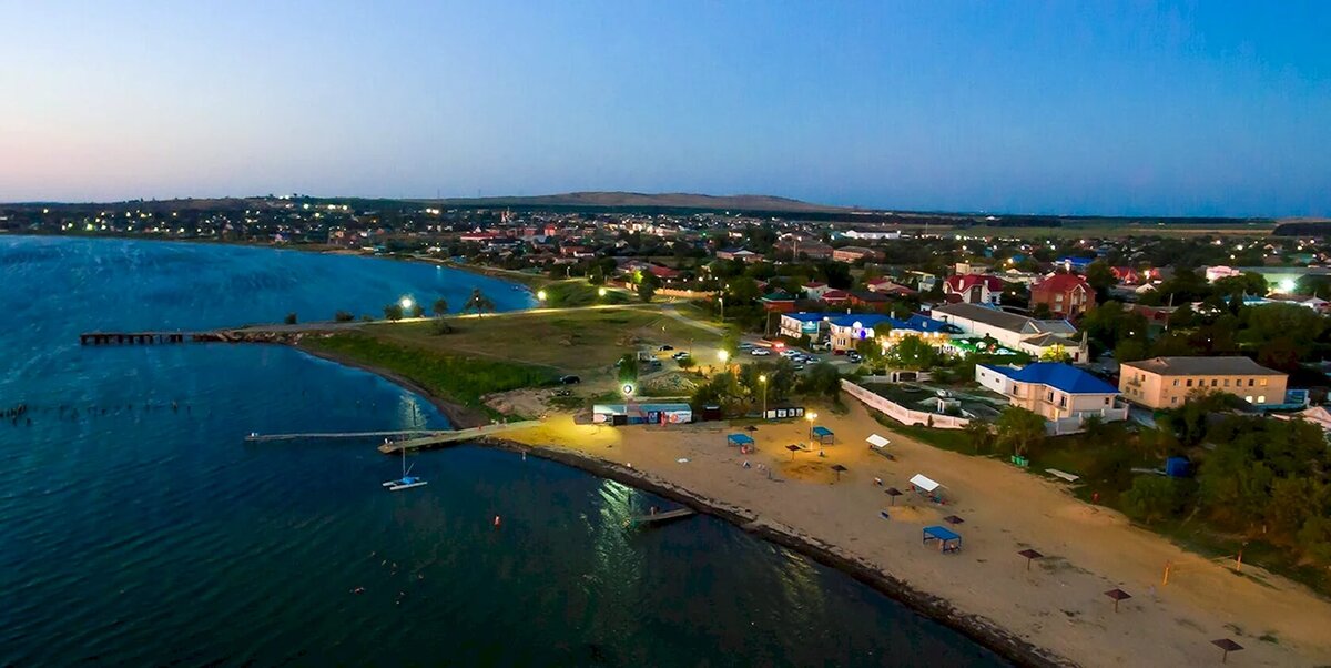 Темрюк вечером