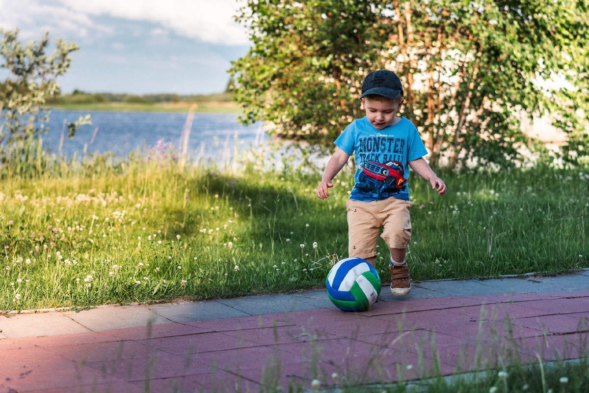 И отмечу, что не всё нужно покупать, многое вполне подойдёт из того, что у вас уже есть.