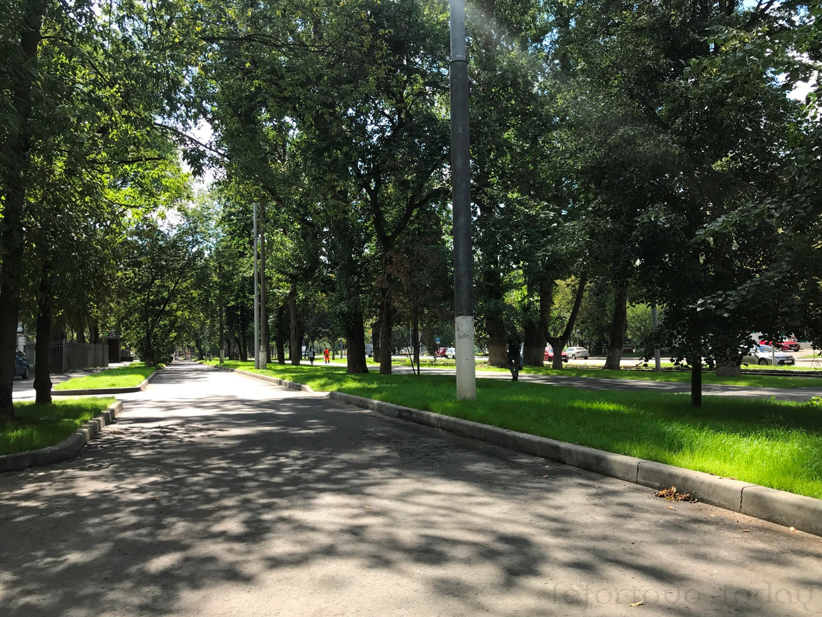 Пригородный сквер