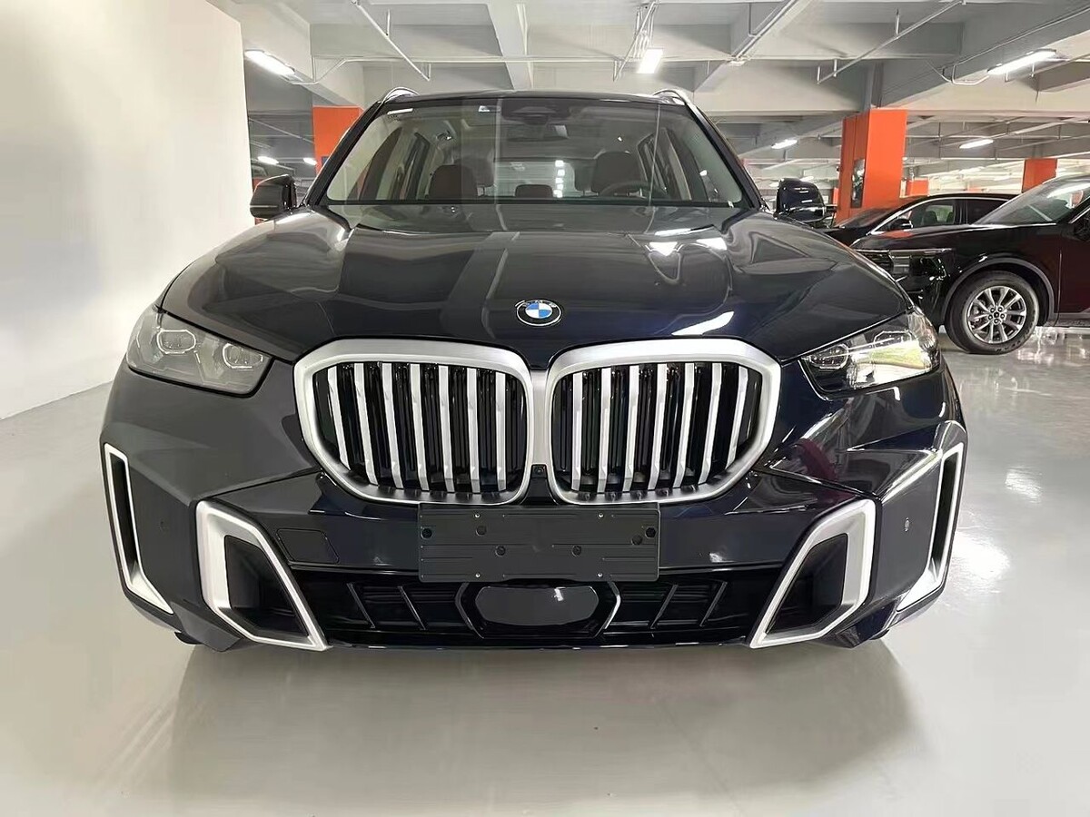 Готов к продаже:BMW X5 xDrive30LiExclusive M Sport PackageYear:2024Engine:2.0T 258HP 4WDCondition:NewFOB Khorgos:64900$Доставка на прямую в Россию!Без посредников! Без РФ документов! (Под  🔑 чуть дороже ) 