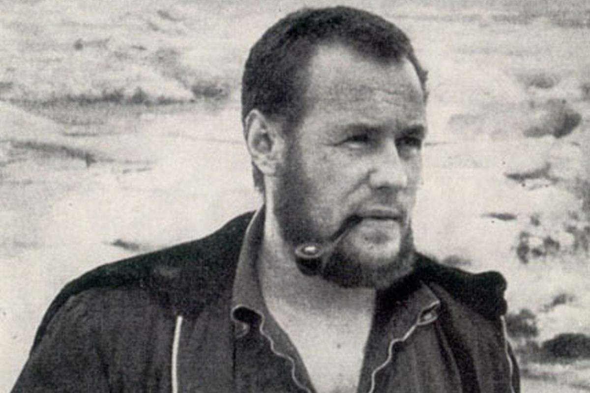    Олег Куваев.