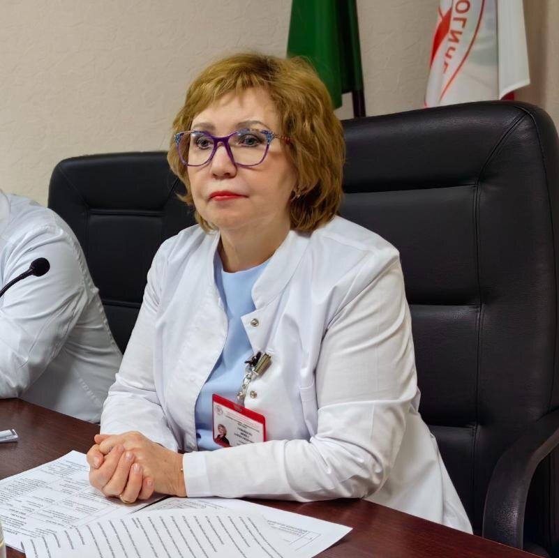    Главврач Кардиодиспансера прервала отпуск из-за чп в медучреждении