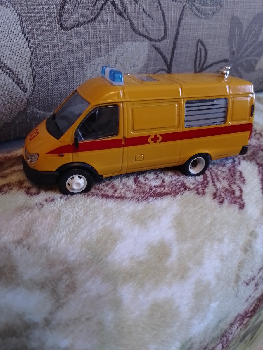 В отличии от обычной скорой помощи, жёлтые считаются более редкими, так как сделано их было значительно меньше.