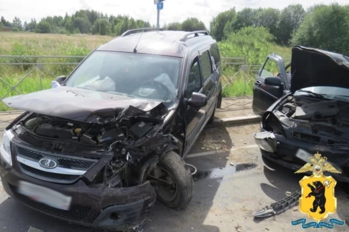    В тройном ДТП в Гаврилов-Ямском районе пострадали четыре человека