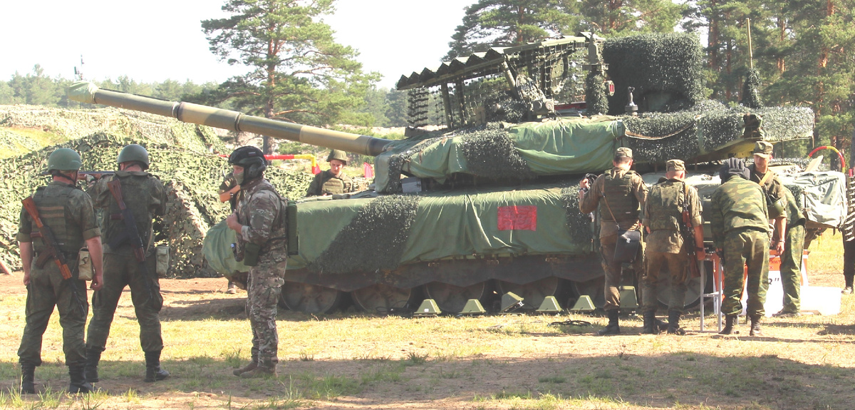 Обучение маскировке танка