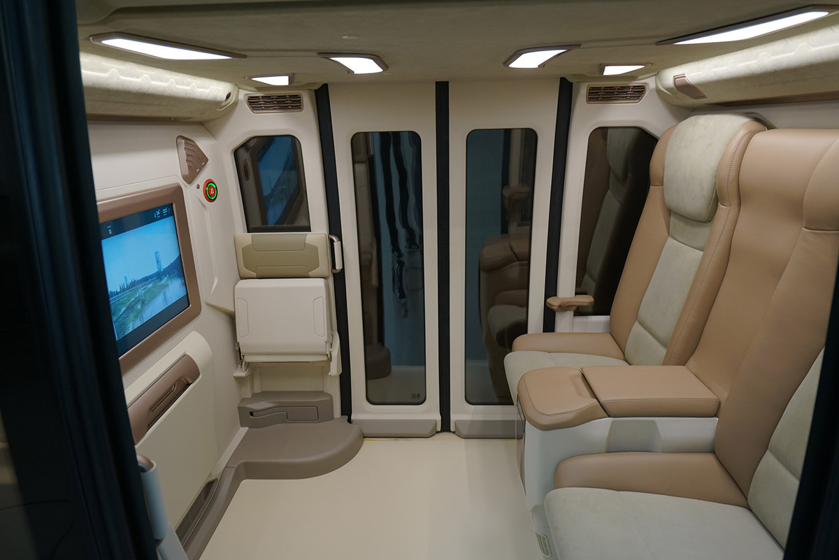    Салон Юникар U4-431 / © Unitsky String Technologies Inc.
