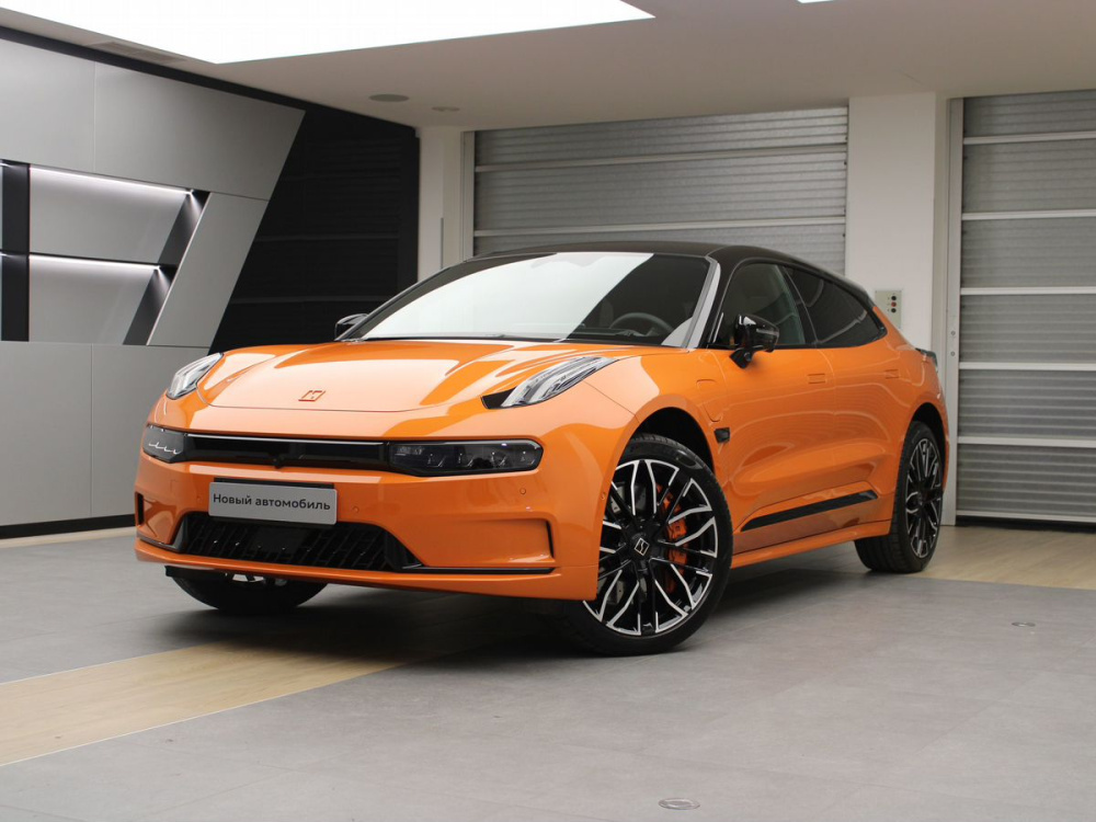 По данным аналитического агентства «Автостат» со ссылкой на АО «ППК». Учитываются новые автомобили, в возрасте до 3 лет, впервые вставшие на учет в РФ.