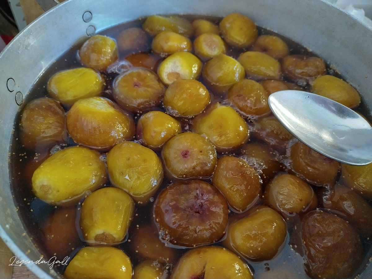 После первого заваривания.