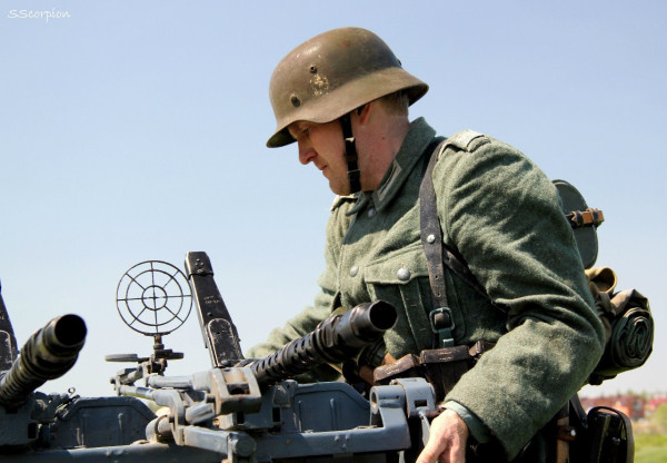 Немец-пулемётчик. Реконструкция