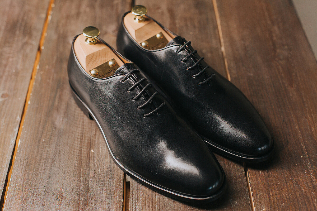 Классическая модель оксфордов в черном цвете