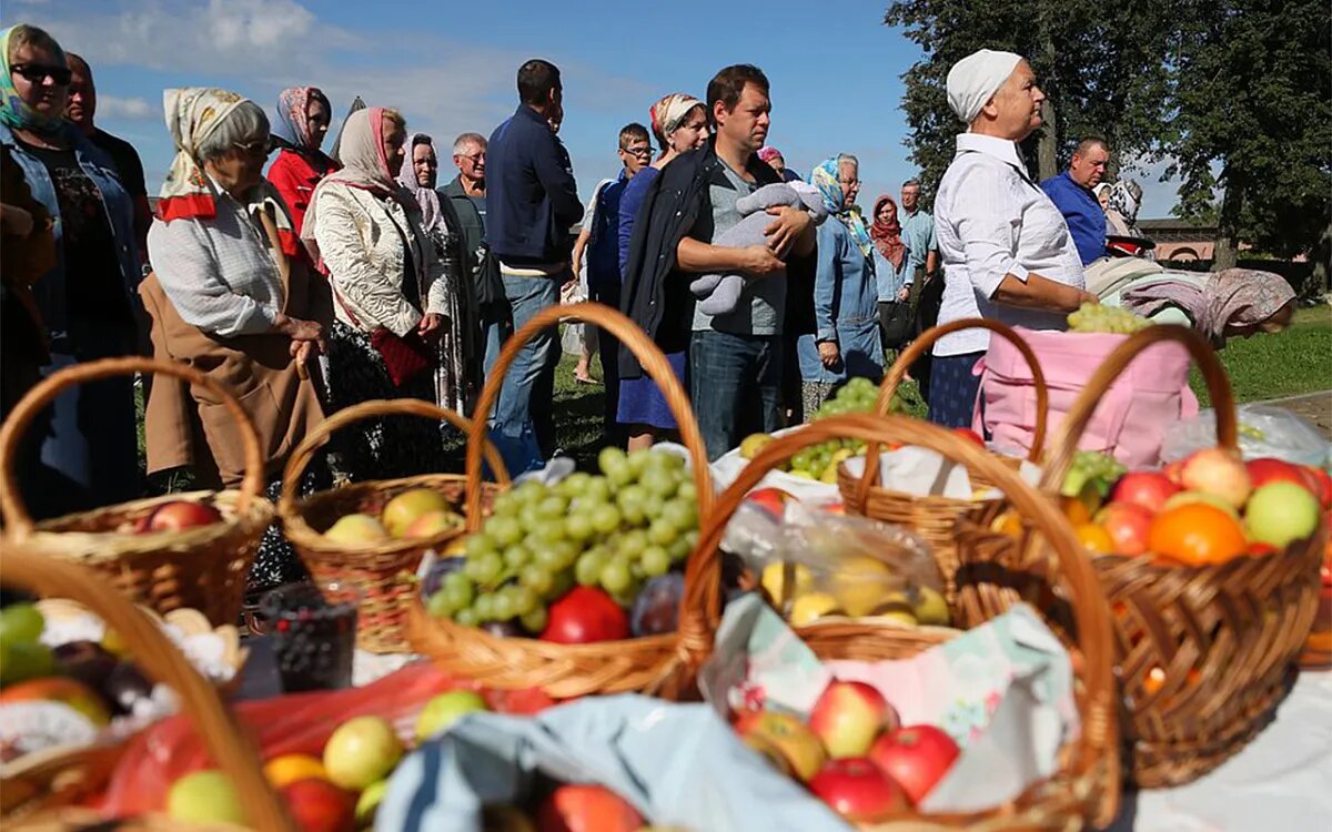 Август - месяц трех Спасов