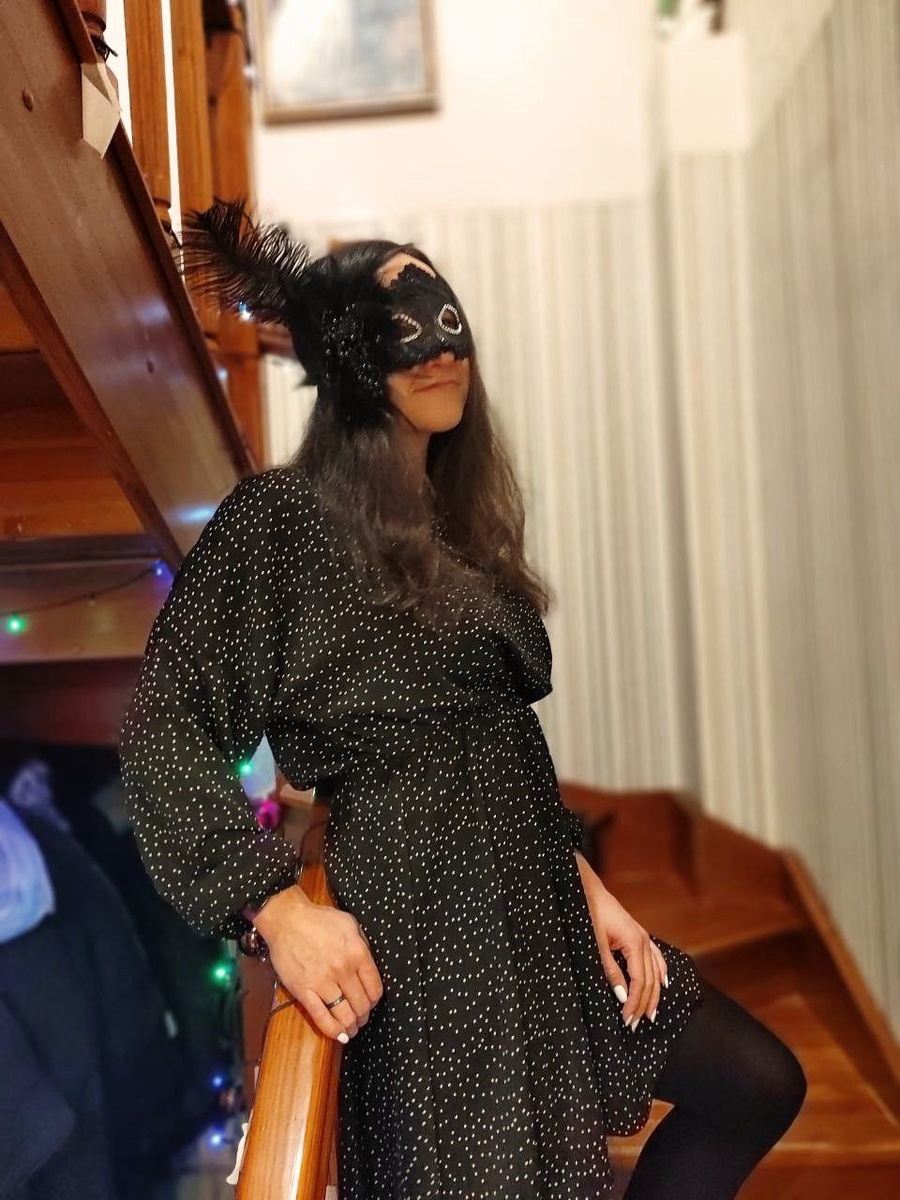 Единственное платье в моём гардеробе до недавнего времени