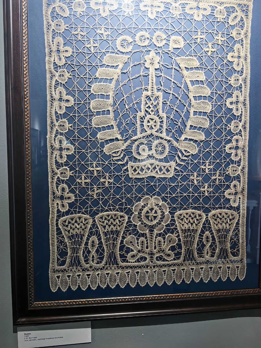 панно 1982 год Г.И. Костина, лён, мулине, сцепная техника плетения