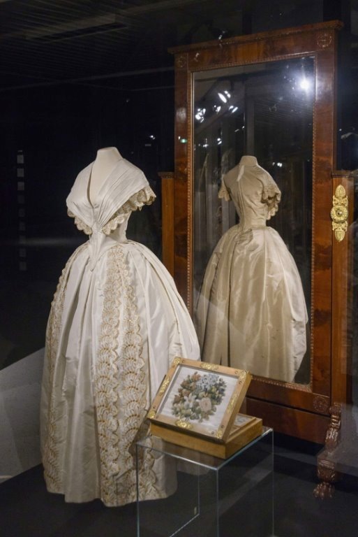 Экспонаты выставки «Костюмы "Прекрасной эпохи"». Фото: Государственный Эрмитаж, https://vk.cc/czh9L5 