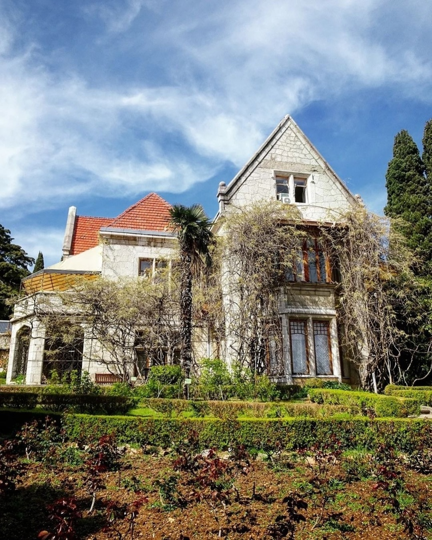 Вилла Харакс в Гаспре