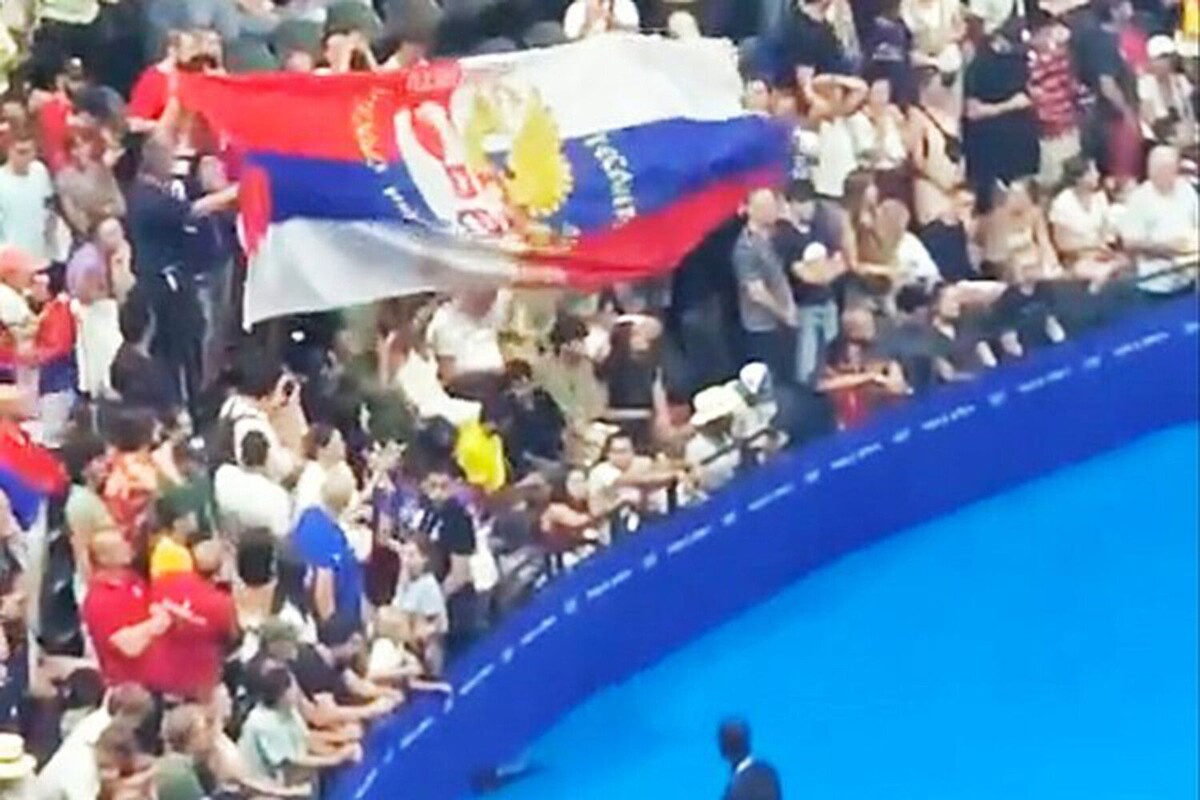     / Источник: Кадр из видео