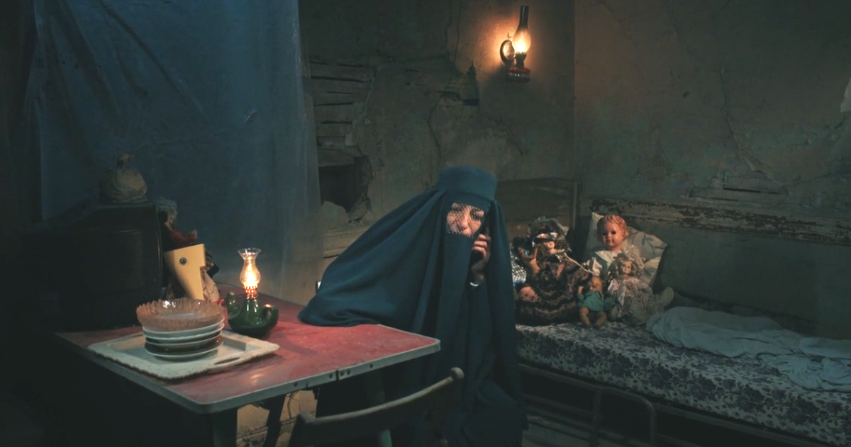 Мезиде. Кадр из сериала "Зимородок"