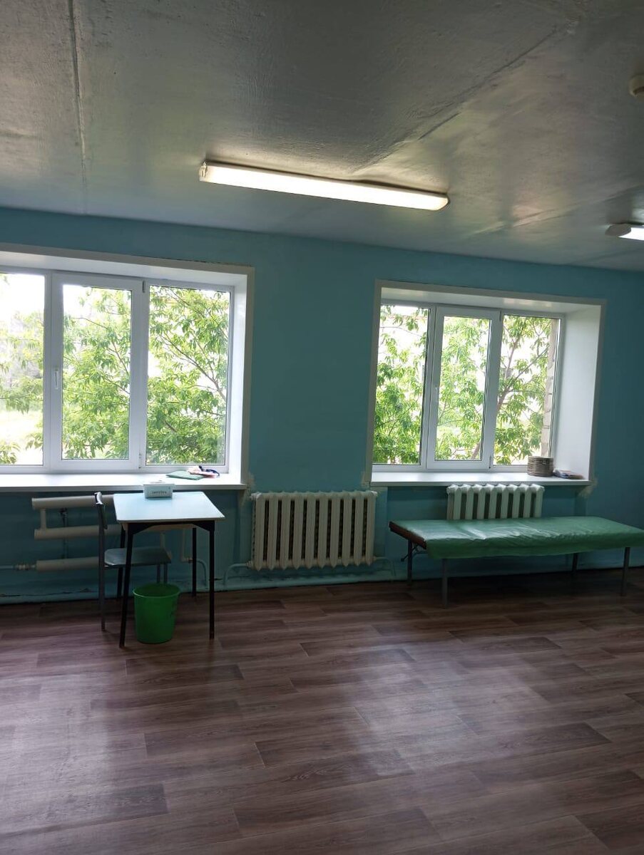  📷    В поселке Комарово Ясненского округа завершен капремонт фельдшерско-акушерского пункта Белов Михаил Александрович