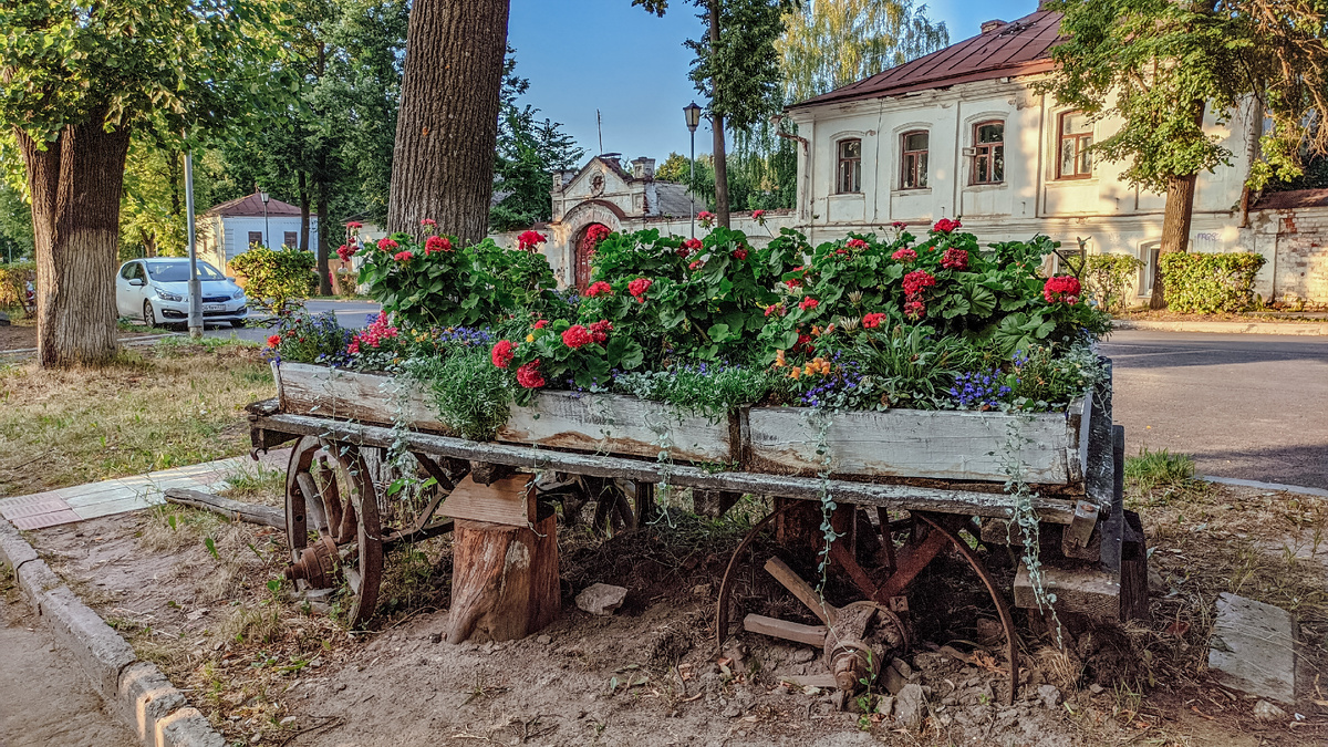 Летний Суздаль, улица Ленина 