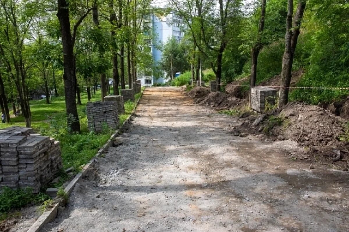    Во Владивостоке началось благоустройство аллеи на улице Сахалинской