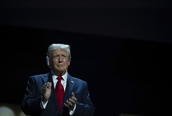    Дональд Трамп