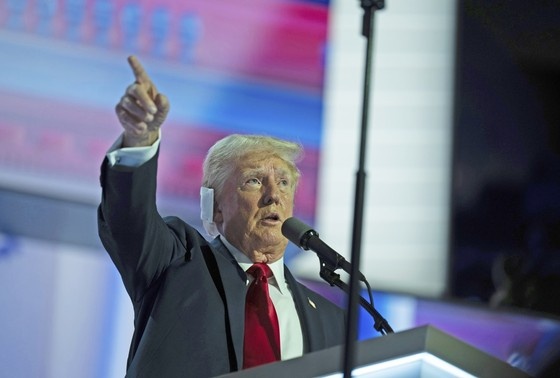    Дональд Трамп