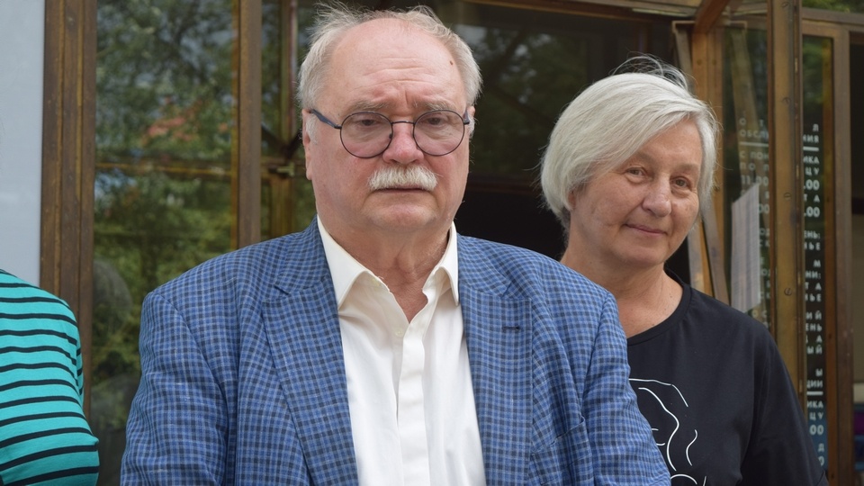 Фото взято отсюда https://gazetavyborg.ru/news/kultura/vladimir-bortko-tvorchestvo-stavlyu-vyshe-deneg/