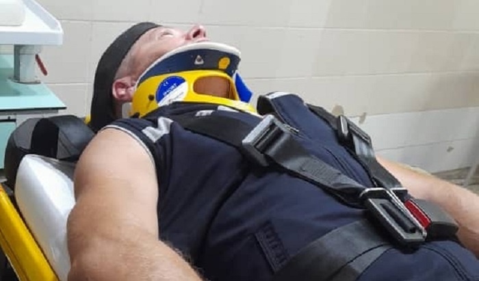    Из отпуска - на носилках