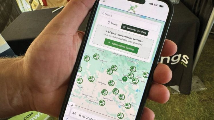    Новое приложение для комбайнов позволяет водителям просматривать и обмениваться настройками обмолота