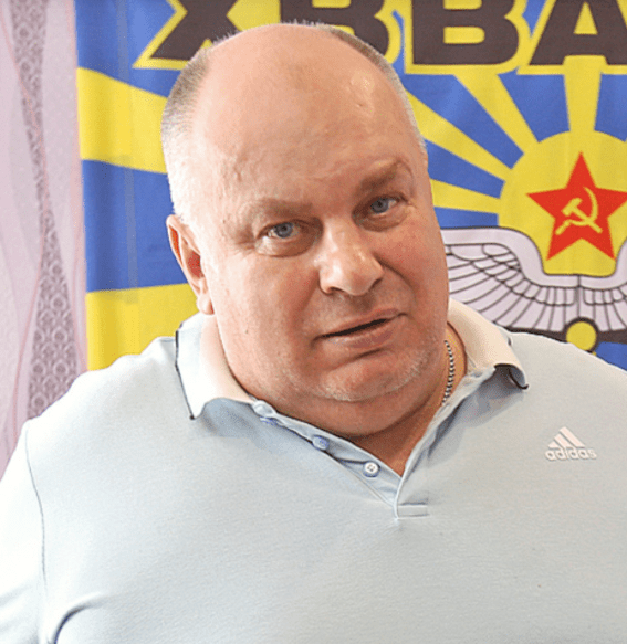      Станислав Гуськов