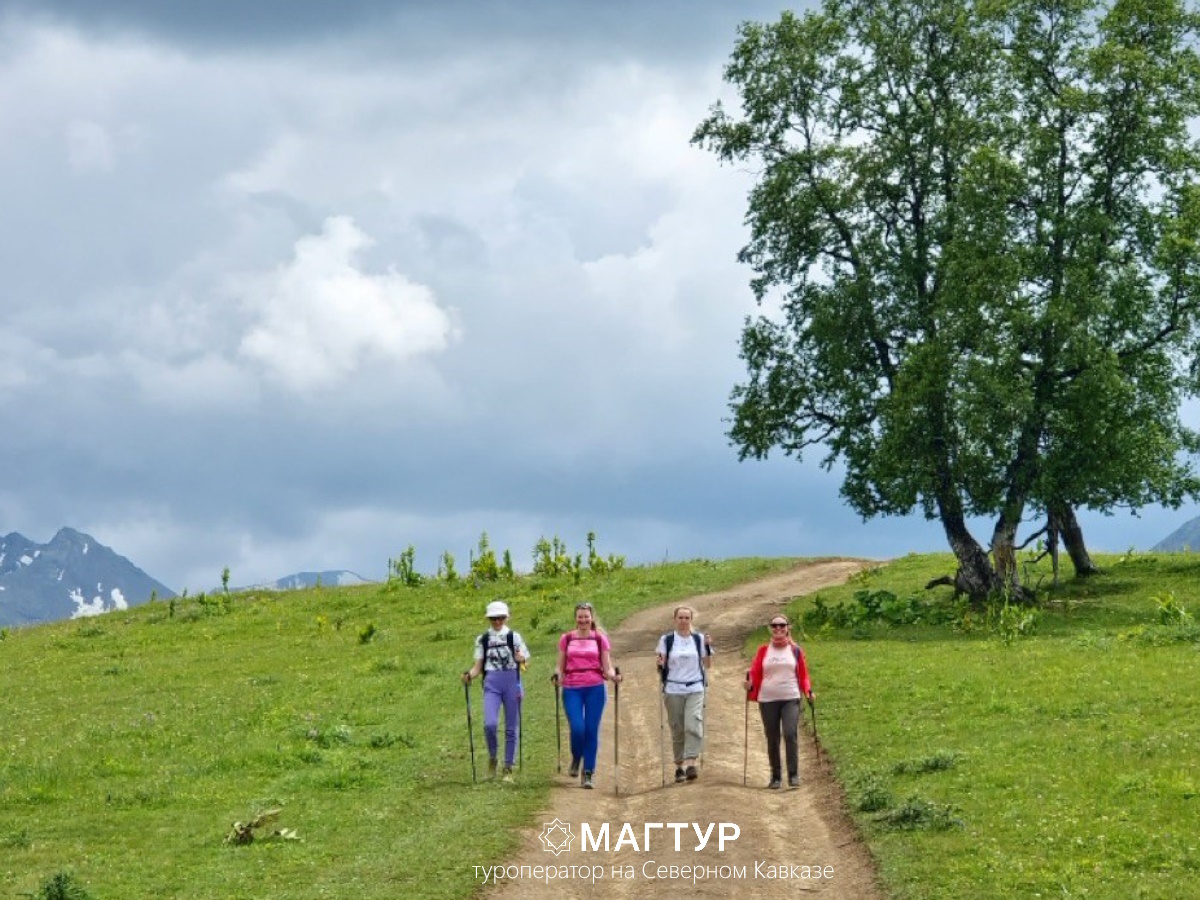 Хайкинг в Архызе, республика Карачаево-Черкесия