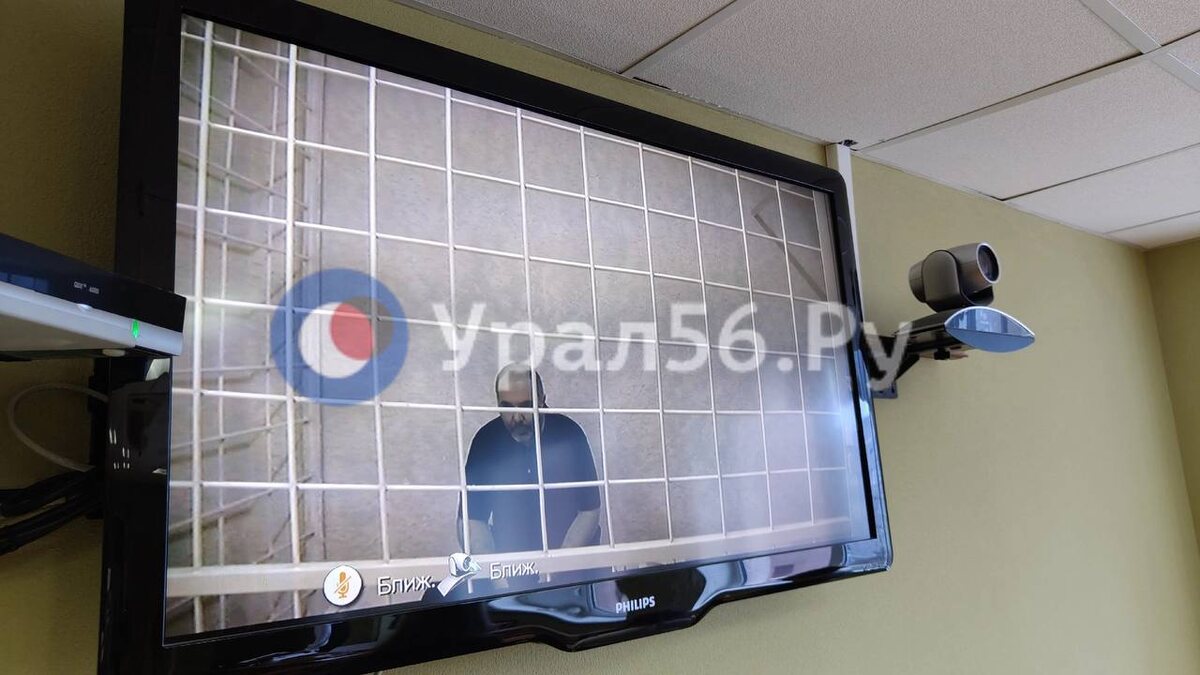    Ни израильского паспорта, ни недвижимости, ни дома: в Оренбурге суд отказал экс-главе минприроды Самбурскому в смягчении меры пресечения