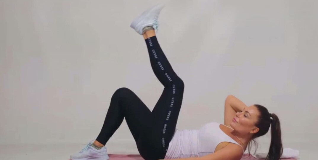 ТОП-7 лучших упражнений при грыже позвоночника и сколиозе