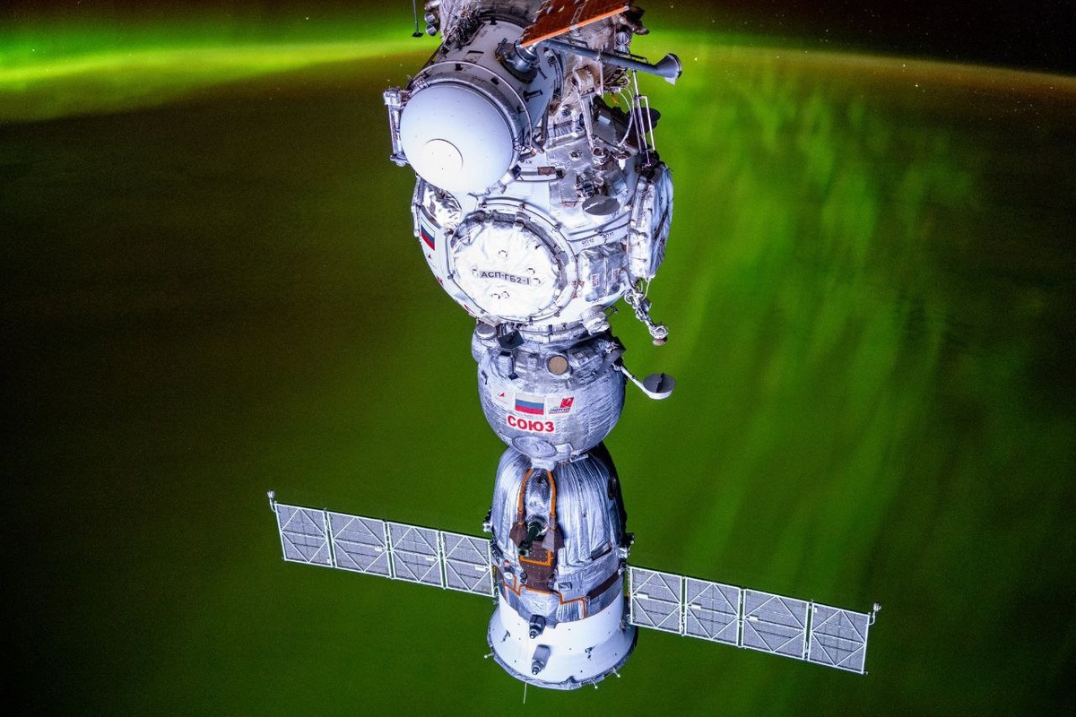    Matthew Dominick, twitter.com/dominickmatthew