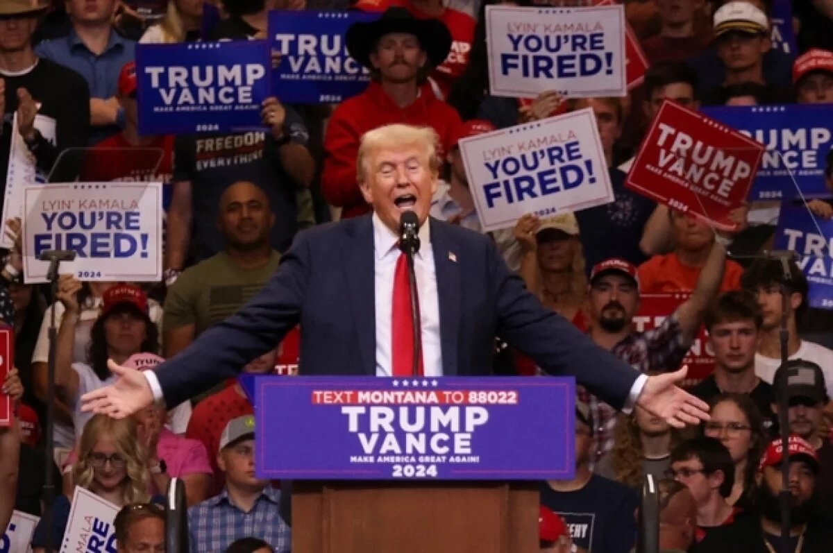    Дональд Трамп.