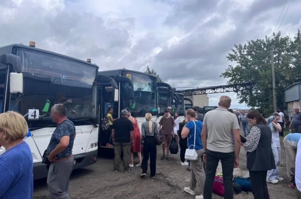    Из приграничья Курской области за сутки эвакуировали свыше 2 тыс. человек