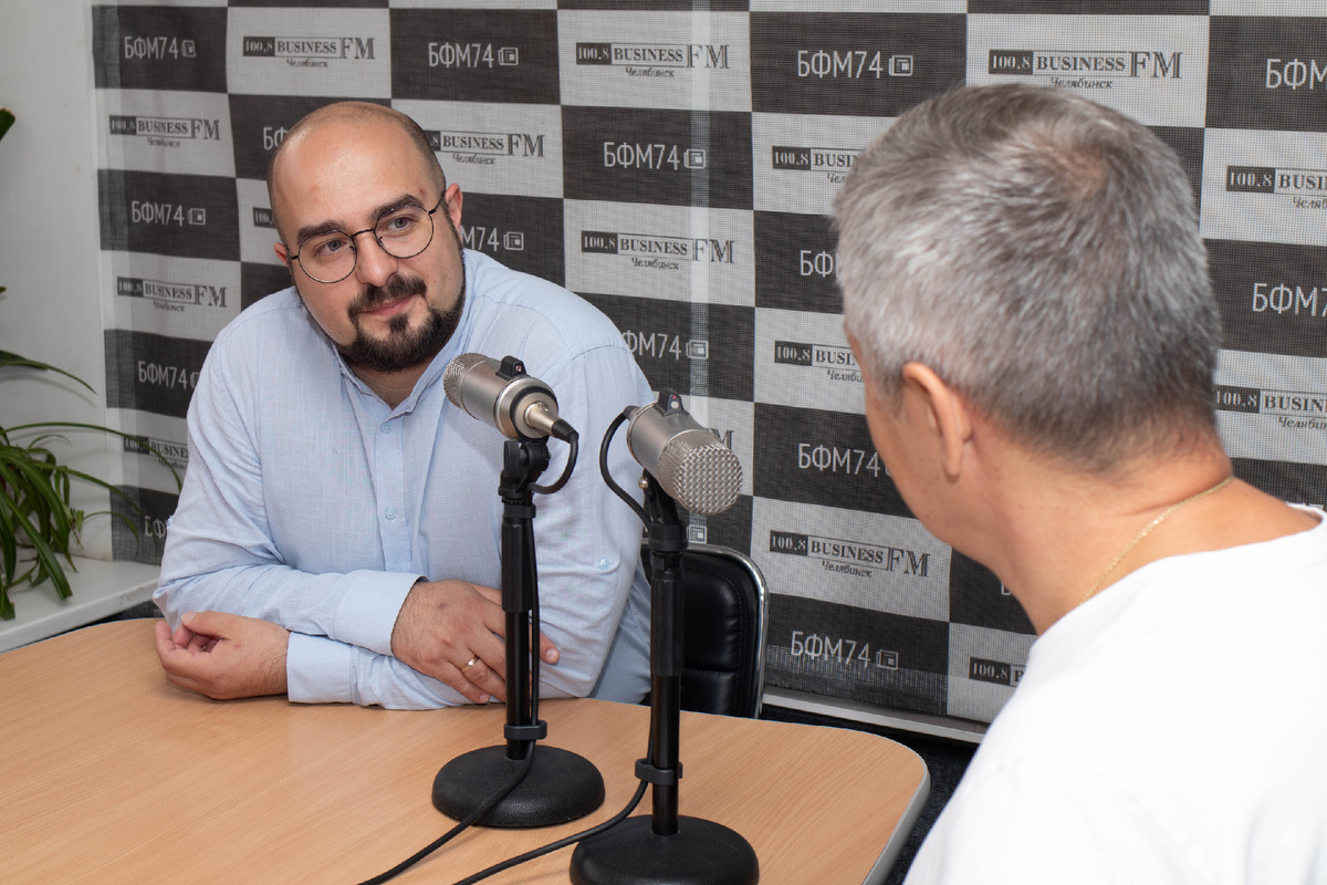 Адвокат Михаил Кириенко в эфире радио BFM Челябинск