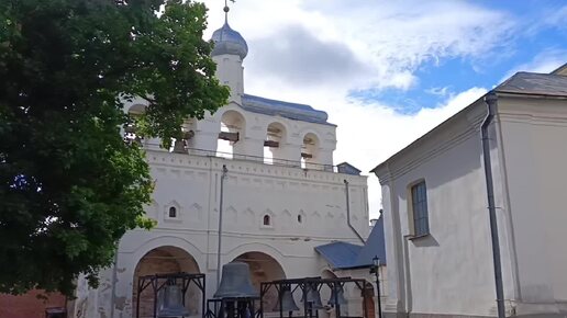 Звонница Софийского собора в Великом Новгороде