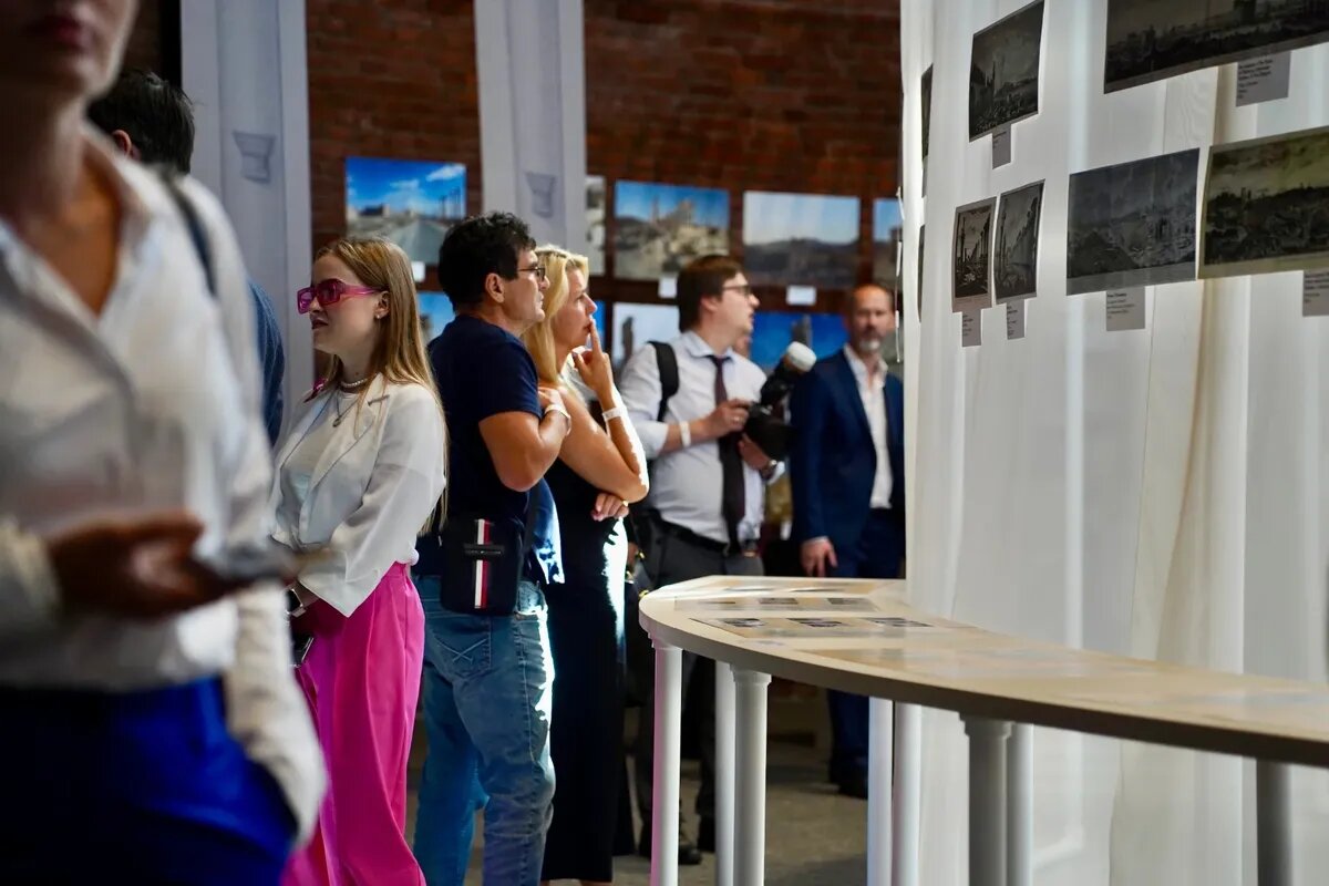 Листайте вправо, чтобы увидеть больше изображений