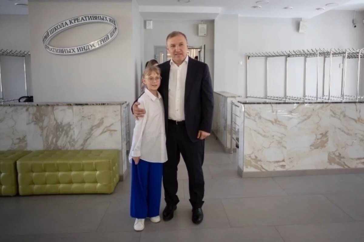    Глава Республики Адыгея посетил школы искусств и пообщался с педагогами