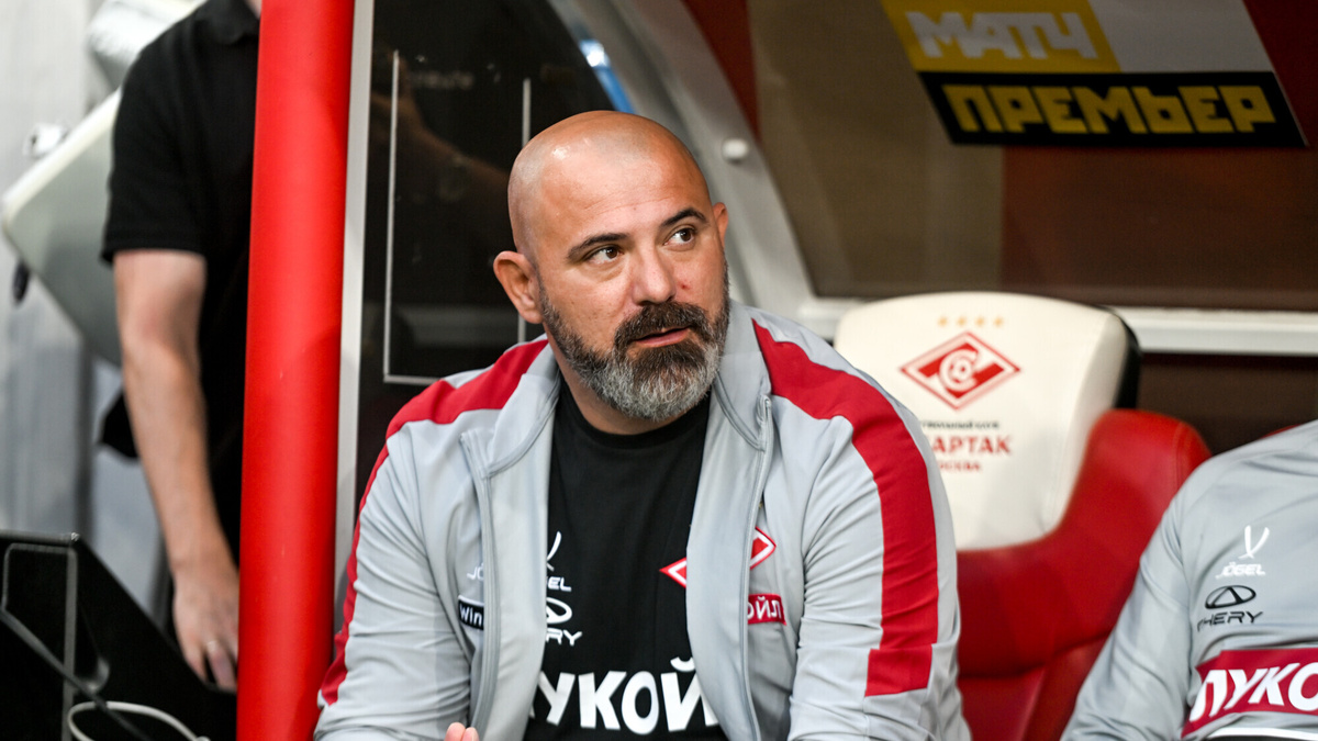 Деян Станкович