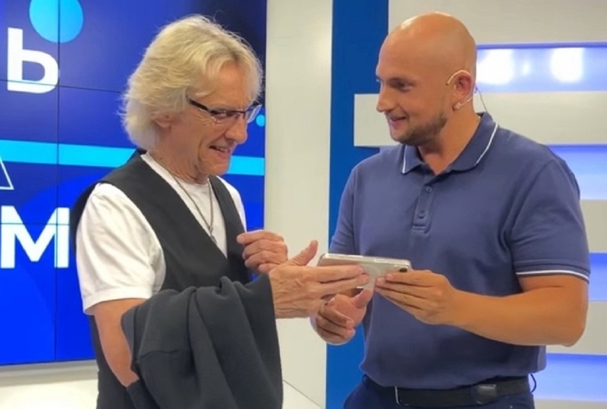    Сергей Беликов пожелал автору успехов в продвижении песни