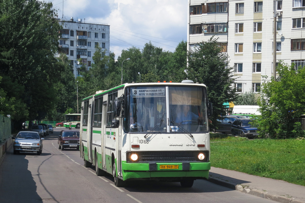 Ikarus 280 на маршруте №3 в районе Метрогородок. 2013 год.