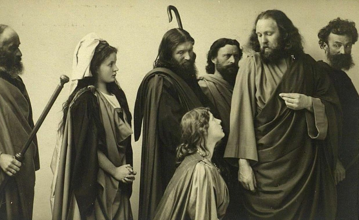 Сцена из мистерии «Страсти Христовы». 1910 год. Государственный центральный театральный музей им. А.А. Бахрушина, Москва