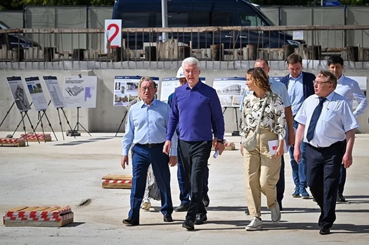    Сергей Собянин побывал на Киностудии имени Горького, где сейчас развернулась большая строительная площадка