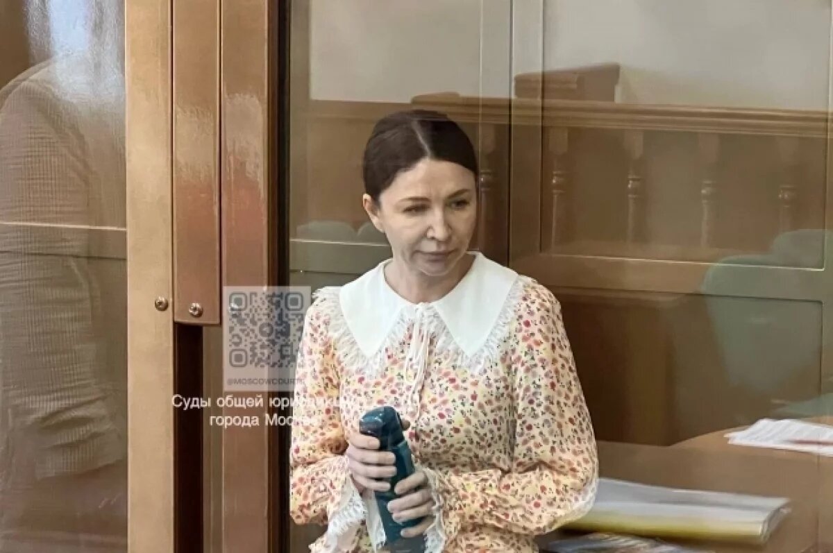    Блиновская не погасила долг перед приставами до рассмотрения дела в суде