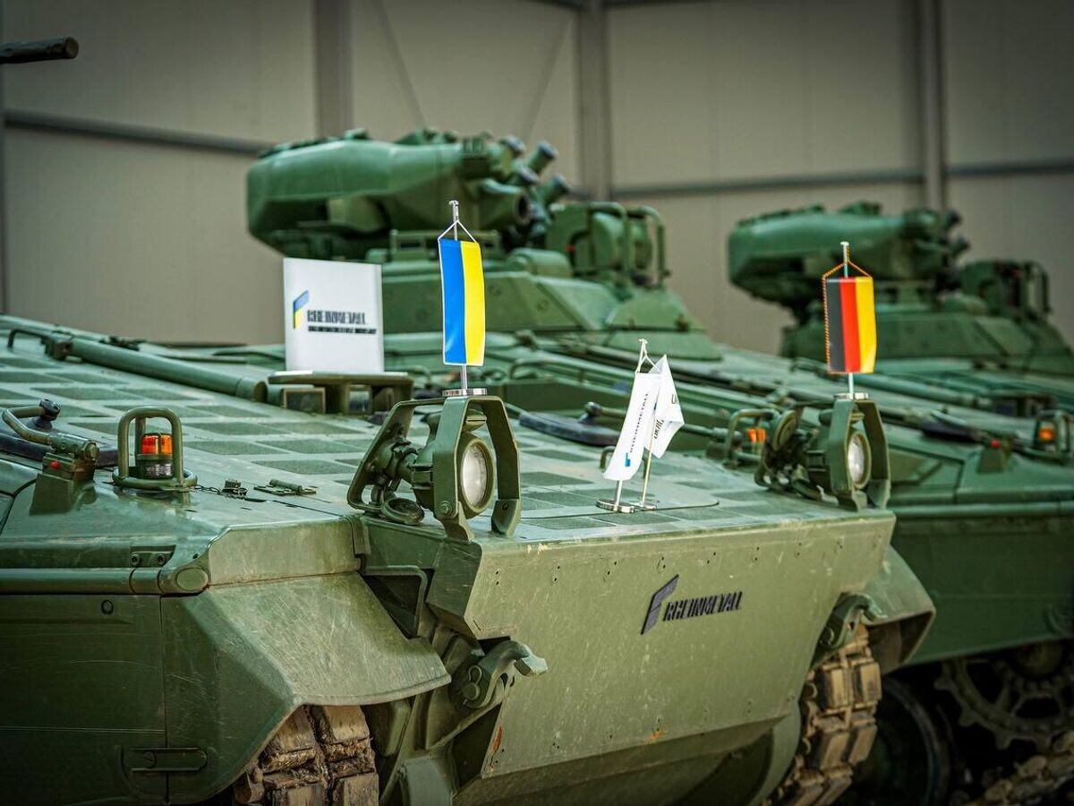    Цех по ремонту и производству бронетехники Укроборонпрома и Rheinmetall© Фото : Министерство по вопросам стратегических отраслей промышленности Украины